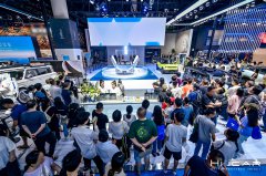 iCAR 03亮相成都车展 潮酷外观科技内饰吸睛十足